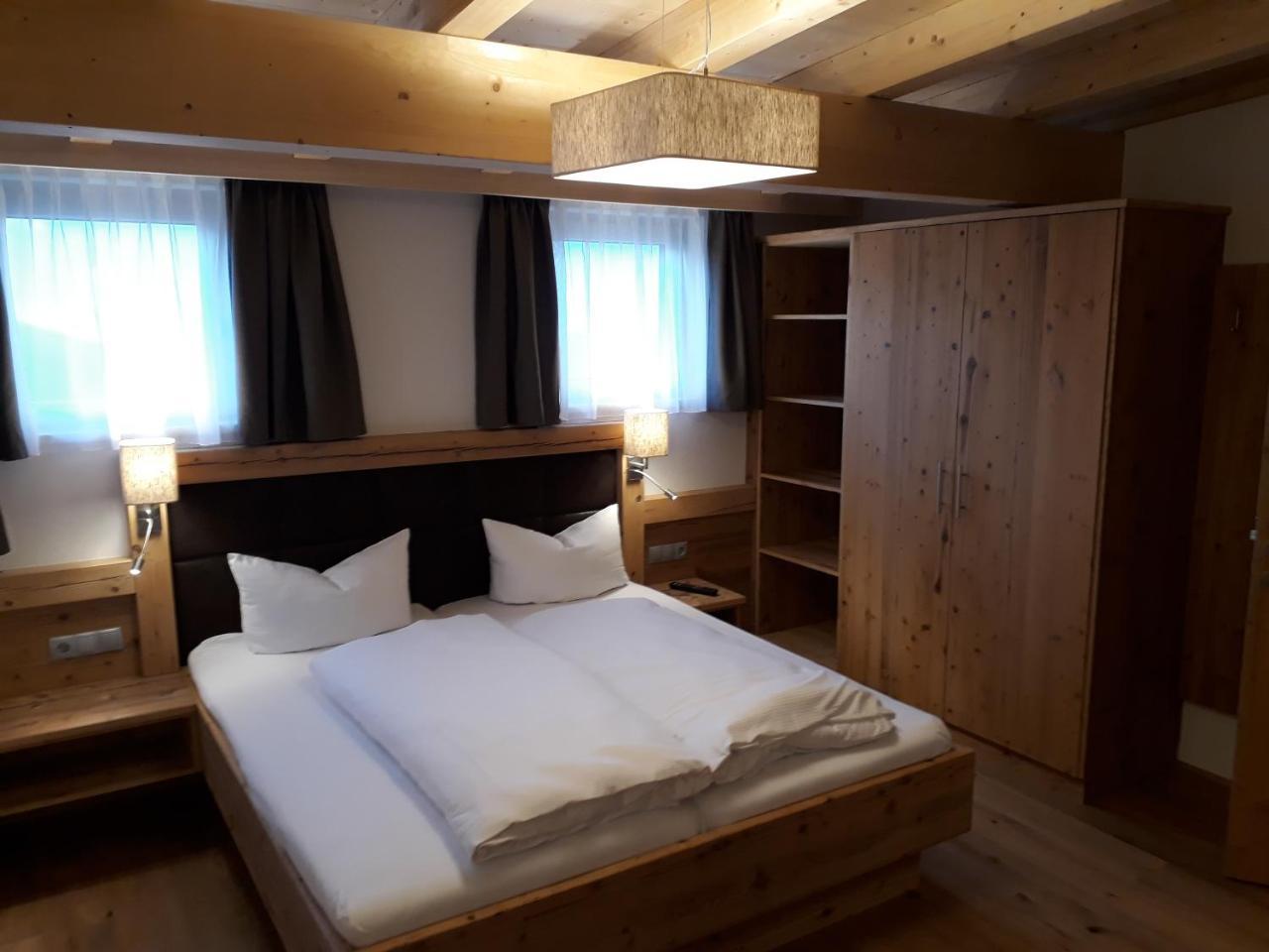 Apartment Kristall Finkenberg Ngoại thất bức ảnh